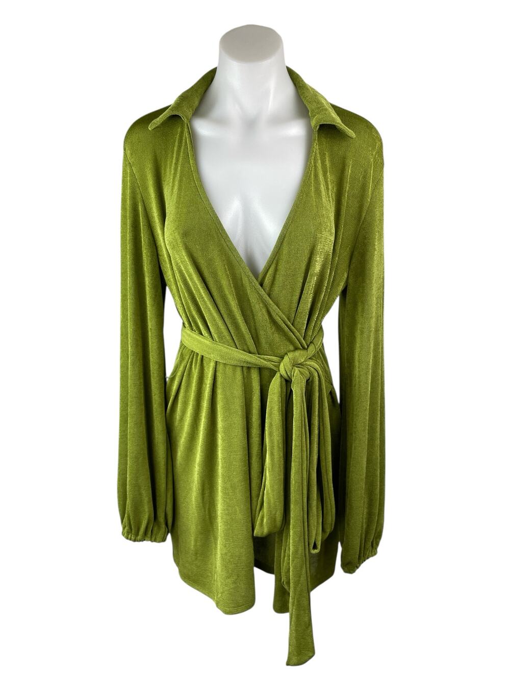 Princess Polly Party Time Green Velour Long Sleeve Mini A-Line Wrap Dress Sz 4